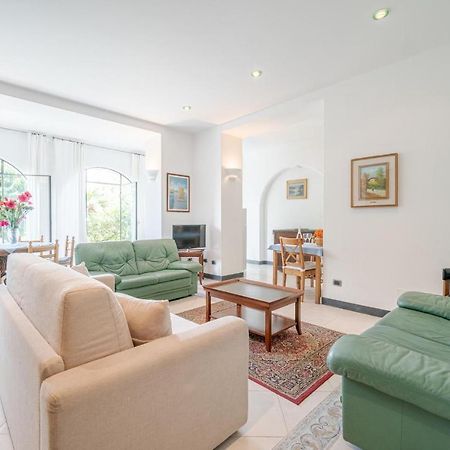 Mimosa Apartment Rapallo Bagian luar foto